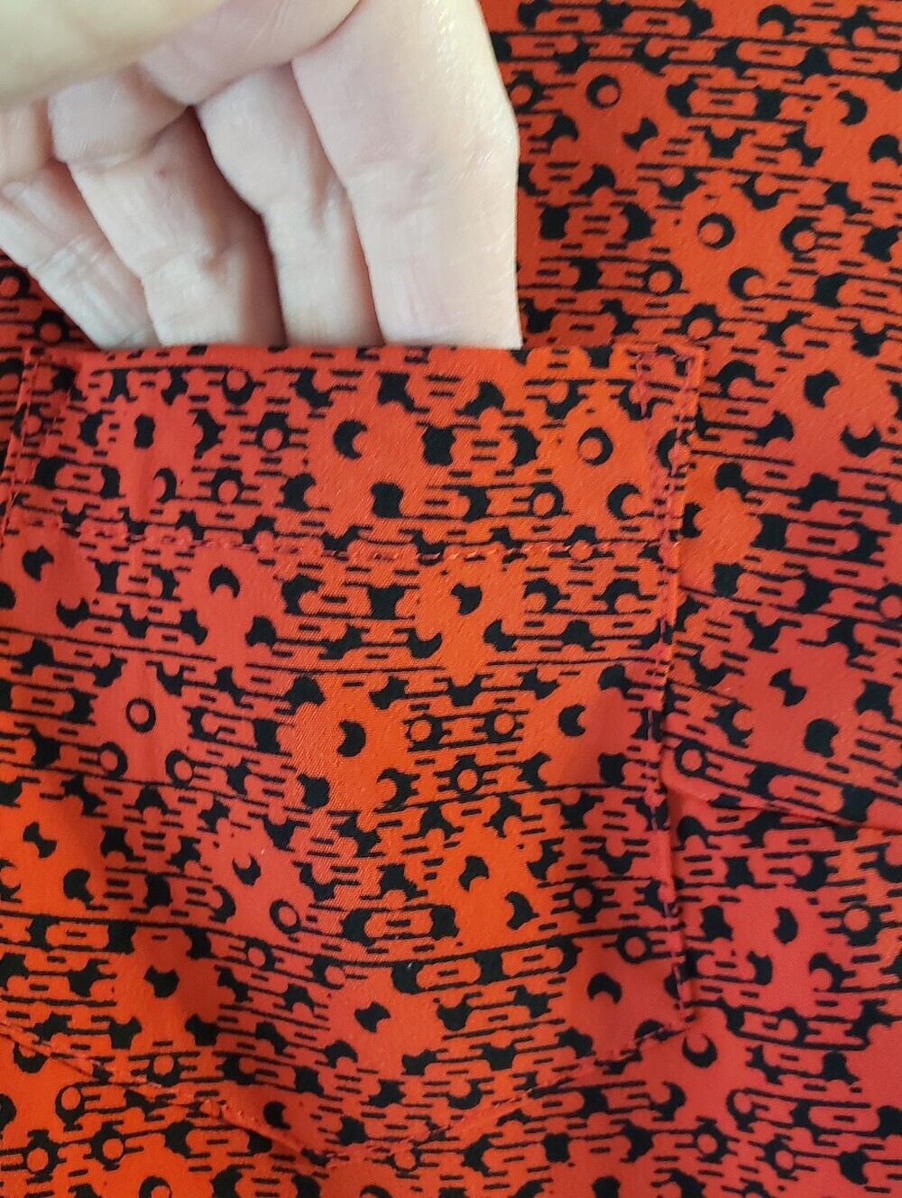 The Limited Ashton Shirtdress Small Red Black Geometric Print Roll Tab Sleeves - Picture 4 of 16